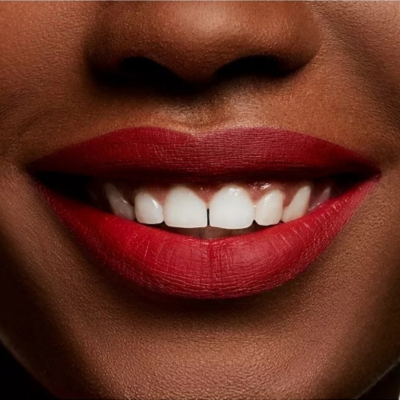 MAC Devoted to Chili 316 Lipstick, Powder Kiss (New) - Picture 6 of 12